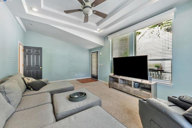 3698 Braden Road, Camino CA: https://media.crmls.org/mediaz/a04829ea-3b28-46e9-8c48-17ccf39d1748.jpg