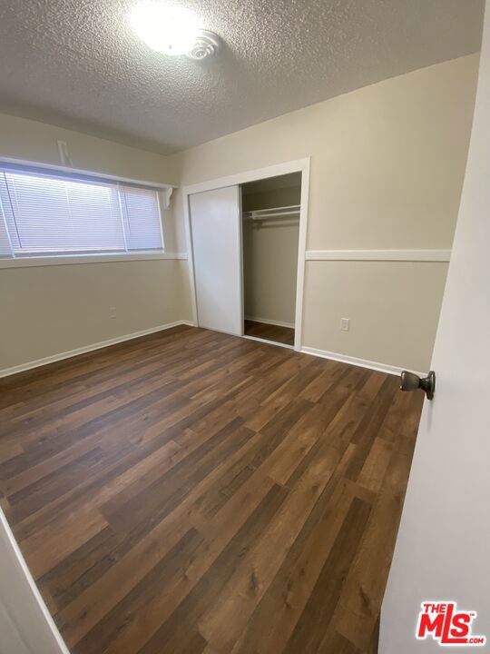 639 E Avenue J, Lancaster CA: https://media.crmls.org/mediaz/a0486792-e43b-4112-8a98-f2f1c40f8f7d.jpg