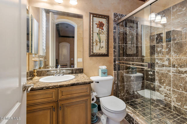 1728 Bluesage Court, Simi Valley CA: https://media.crmls.org/mediaz/a04b47cf-86a0-49cf-85f6-f1d370a2405c.jpg