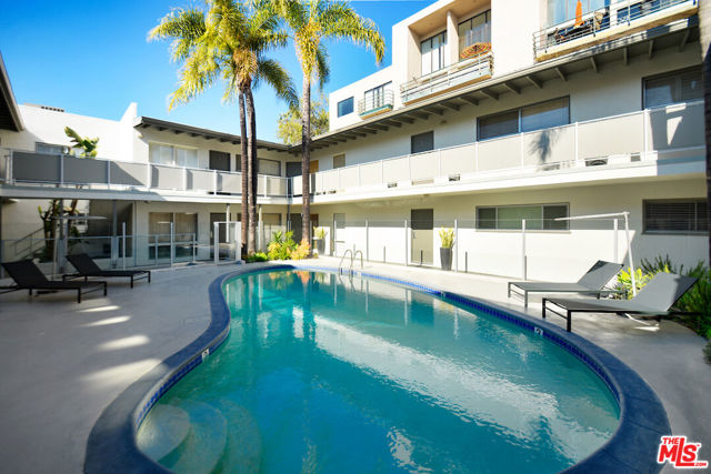 1145 Larrabee Street, 10 photo 26