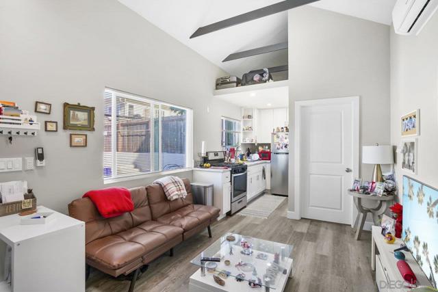 931 21st, San Diego CA: https://media.crmls.org/mediaz/a04bb332-c4b8-4ea5-a9a3-5154e3226004.jpg