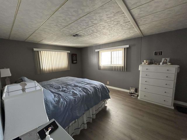 Detail Gallery Image 19 of 21 For 1506 Oak Dr #22,  Vista,  CA 92084 - 2 Beds | 2 Baths