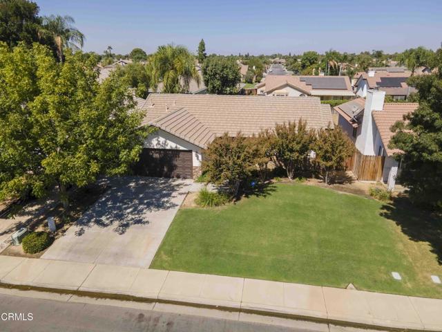 Detail Gallery Image 38 of 39 For 10908 Royal Ascot Ave, Bakersfield,  CA 93312 - 4 Beds | 2 Baths