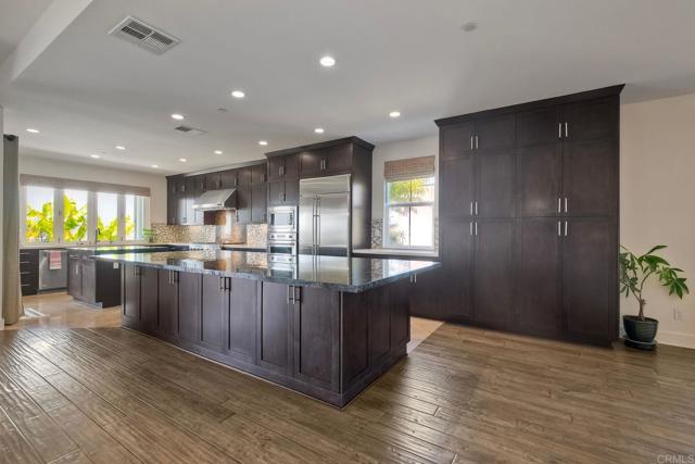 Detail Gallery Image 7 of 29 For 888 Channel Island Dr, Encinitas,  CA 92024 - 5 Beds | 4/1 Baths