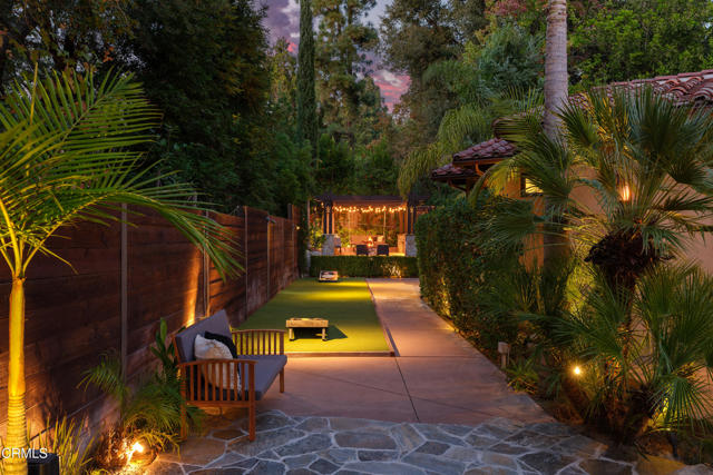 Detail Gallery Image 66 of 72 For 5065 Indianola Way, La Canada Flintridge,  CA 91011 - 5 Beds | 5/2 Baths