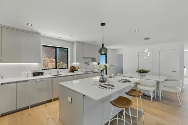 324 Clifton Avenue, San Carlos CA: https://media.crmls.org/mediaz/a04fc807-310c-4def-8758-446221bab203.jpg