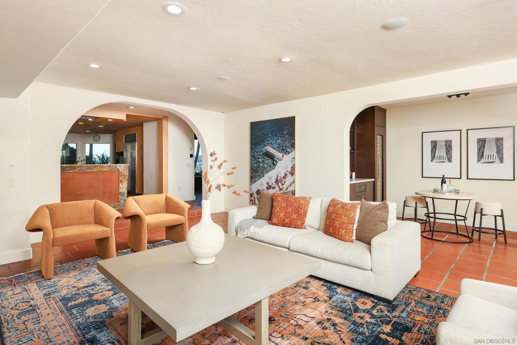 2065 Soledad Avenue - photo 18