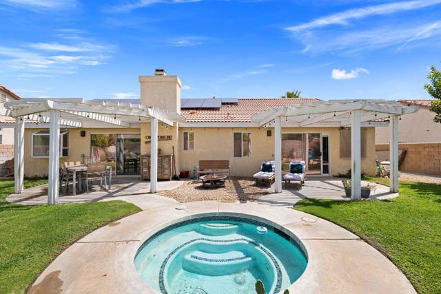 42639 Devonshire Street, Palm Desert CA: https://media.crmls.org/mediaz/a050c134-792f-4e27-b579-2c1b63984c8a.jpg