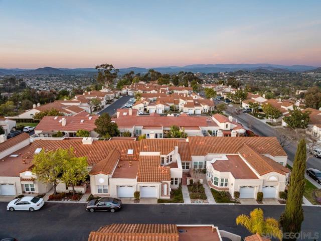 15905 Avenida Villaha, San Diego, California 92128, 2 Bedrooms Bedrooms, ,2 BathroomsBathrooms,Condominium,For Sale,Avenida Villaha,250019911SD