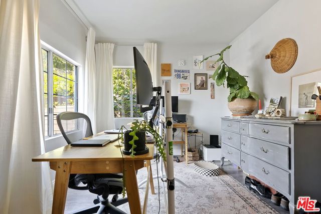 5375 Raphael Street, Los Angeles CA: https://media.crmls.org/mediaz/a051ade3-e5f6-4b4f-a826-1a24c29516bd.jpg