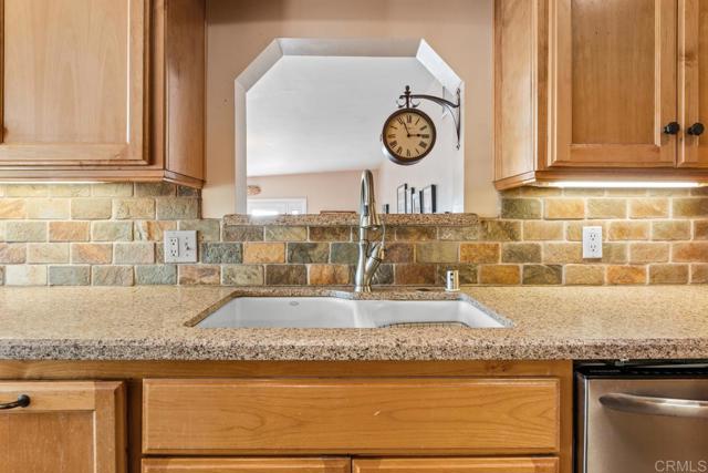 Detail Gallery Image 12 of 49 For 4057 Calavo Dr, La Mesa,  CA 91941 - 3 Beds | 2 Baths