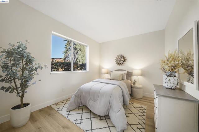 Image 37 of 53 For 4138 Bishop Pine Way