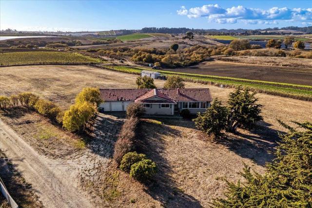 235 Lee Road, Watsonville CA: https://media.crmls.org/mediaz/a052e594-462d-4e30-b92e-2374a4497b97.jpg