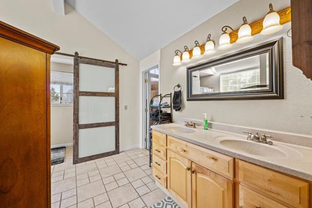 151 Tierra Del Sol, Hollister CA: https://media.crmls.org/mediaz/a0536755-bb25-41d8-b529-f9769fe83eb5.jpg