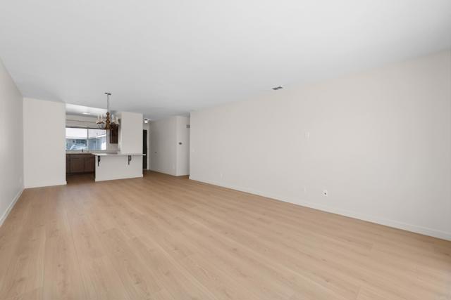 3625 Vista Oceana, Oceanside CA: https://media.crmls.org/mediaz/a053c81b-feae-487b-82e7-579a7e410747.jpg