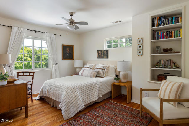 394 S Bonnie Avenue, Pasadena CA: https://media.crmls.org/mediaz/a053e08f-590c-4c18-b2af-cce03a622f11.jpg