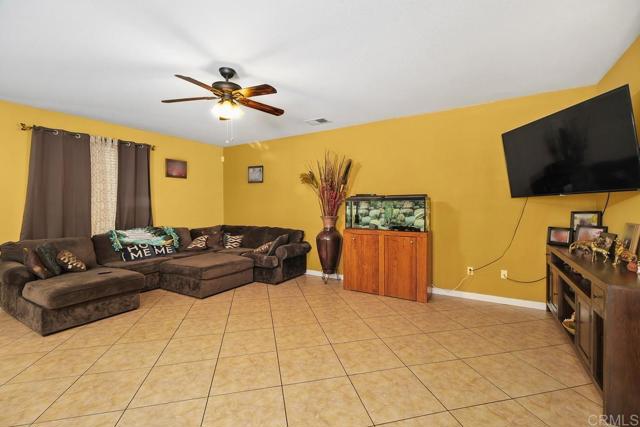 1643 Casper Road, San Jacinto CA: https://media.crmls.org/mediaz/a0544a16-782c-4866-a3ac-a403bb059a1b.jpg