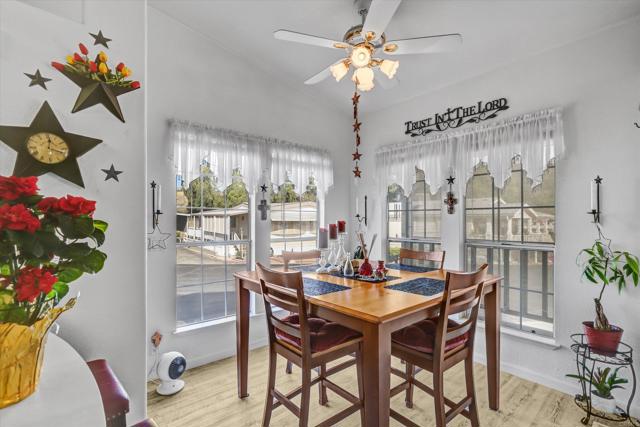 Detail Gallery Image 11 of 29 For 2400 Alpine Blvd. #136,  Alpine,  CA 91901 - 3 Beds | 2 Baths