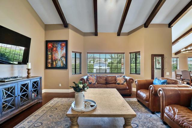 77655 Avenida Montezuma, La Quinta CA: https://media.crmls.org/mediaz/a055e5be-ba4d-4493-b2dc-79b9f84cabea.jpg