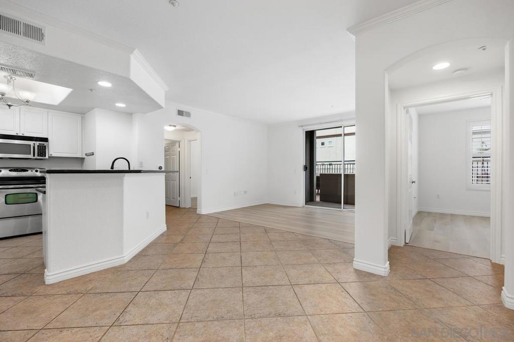 9263 Regents Rd - photo 13