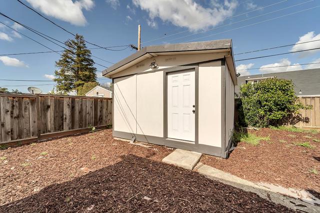 2068 Interbay Drive, San Jose CA: https://media.crmls.org/mediaz/a05704e0-c7d4-42da-a12d-d4e305ebb7a5.jpg