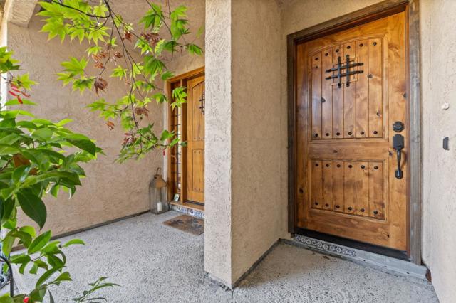 6543 Skyfarm Drive, San Jose CA: https://media.crmls.org/mediaz/a0573cd3-dca8-43bd-b29c-7fbd64f37eb6.jpg