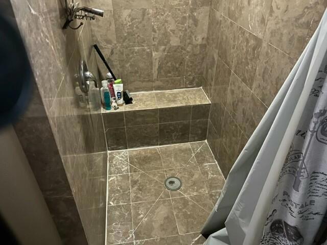 73671 Half Way Drive, Palm Desert CA: https://media.crmls.org/mediaz/a057607d-811b-4c29-bab5-488a56eee09c.jpg