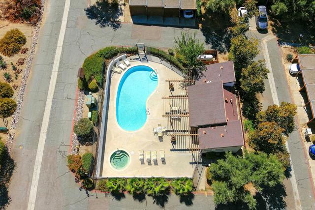 15719 Davis Cup Lane, Ramona CA: https://media.crmls.org/mediaz/a0576241-2ba2-45b1-ba67-a5b149ff27d7.jpg