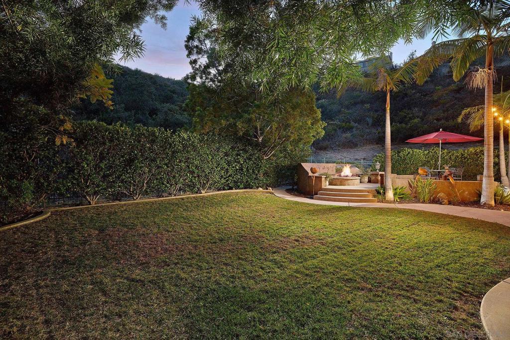 MLS #250034143SD img 12