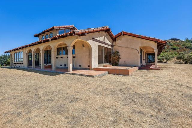 16420 Soda Springs Road, Los Gatos CA: https://media.crmls.org/mediaz/a05818ee-bf1b-48e4-aad7-679a6dfe6480.jpg