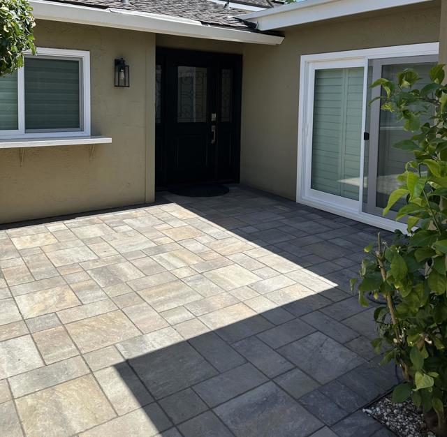 1113 Silver Oak Court, San Jose CA: https://media.crmls.org/mediaz/a05894cc-b283-4130-888a-4da4dc0277ce.jpg
