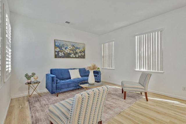 202 W Fauna Avenue, Mountain House CA: https://media.crmls.org/mediaz/a05a6d89-dbad-468b-ae80-3e33897b2ac1.jpg