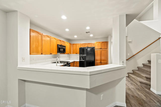 Detail Gallery Image 16 of 45 For 1209 Nautical Way, Oxnard,  CA 93030 - 3 Beds | 2/1 Baths