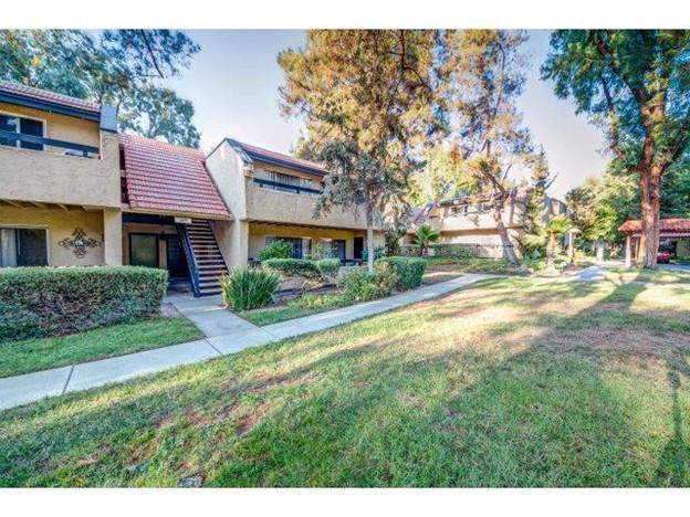 309 Tradewinds Drive #8