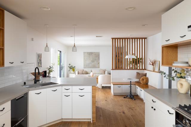 6529 Manana Place, San Diego CA: https://media.crmls.org/mediaz/a05d2e46-e670-479a-a11b-f7ca48a8e7ee.jpg