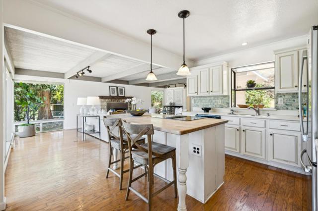 1207 Godetia Drive, Woodside CA: https://media.crmls.org/mediaz/a05d9512-dac1-4b78-8708-88e1a7789cbc.jpg