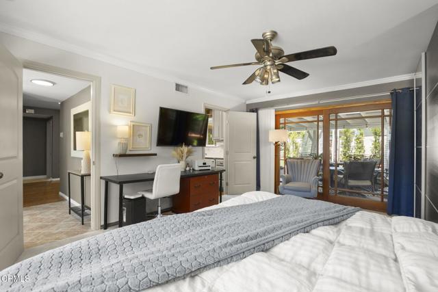 122 Taft Avenue, Ventura CA: https://media.crmls.org/mediaz/a05e13a9-adc5-483b-9016-ac0e653533f1.jpg