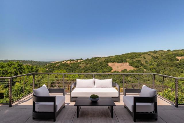 5 Redberry, Portola Valley CA: https://media.crmls.org/mediaz/a05e8a00-28f1-4bb4-b122-210d39c8ebf2.jpg