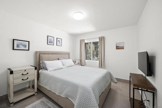 9430 Tropico Dr, La Mesa CA: https://media.crmls.org/mediaz/a05f15ff-6cf1-4d9e-9607-129dfc7bb9ae.jpg
