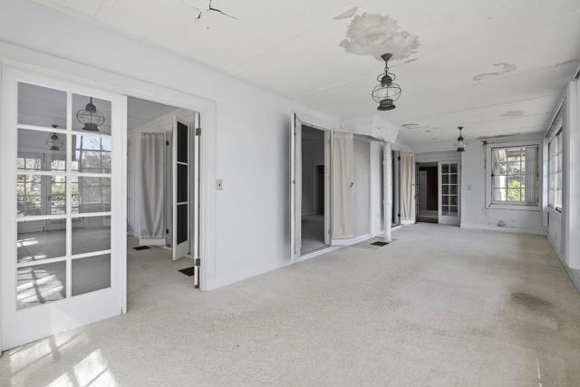 100 Wood Road, Los Gatos CA: https://media.crmls.org/mediaz/a05fbaf7-c81d-4a7d-bea6-2d1200238a76.jpg