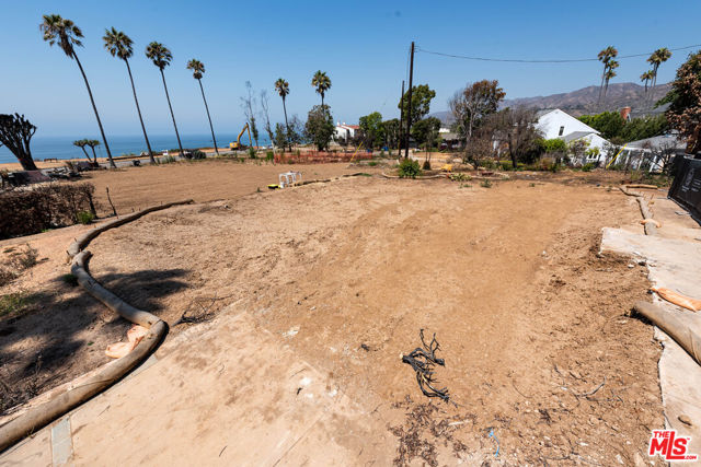 Drew Fenton | 415 El Medio Avenue Pacific Palisades CA | MLS: 7354492