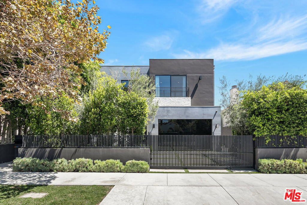 356 N La Jolla Avenue