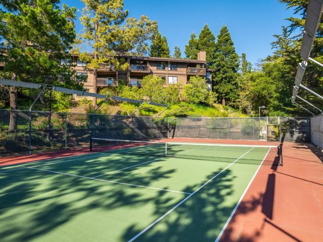 3378 Brittan Avenue, San Carlos CA: https://media.crmls.org/mediaz/a061e559-c993-4ea1-8d1c-890e8f0f525d.jpg