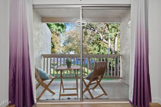 1628 Tapir Circle, Ventura CA: https://media.crmls.org/mediaz/a062ac1b-cad0-4103-9577-4596c2a7542b.jpg