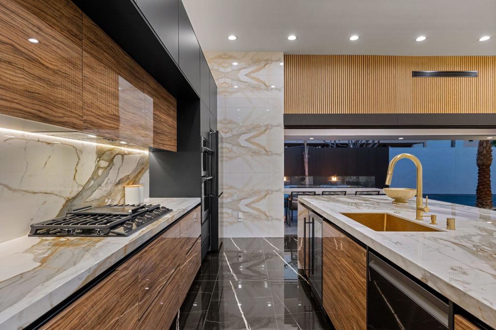 MLS #219138445DA image #8