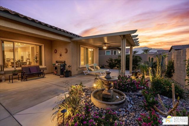 28 Chablis, Rancho Mirage CA: https://media.crmls.org/mediaz/a062f94a-cabe-4dfa-8c89-d5de00bd5bf1.jpg