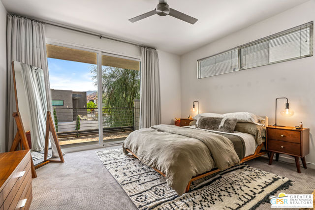 482 Paragon Loop, Palm Springs CA: https://media.crmls.org/mediaz/a062fec7-886a-4b92-a45a-b1e038b8dc85.jpg