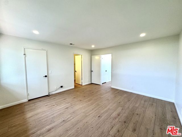7756 Sailboat Circle, Huntington Beach CA: https://media.crmls.org/mediaz/a063a650-92f6-4556-b08a-45f7ca70daab.jpg