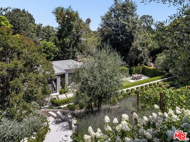 Drew Fenton | 320 St Pierre Road Los Angeles CA | MLS: 6121117