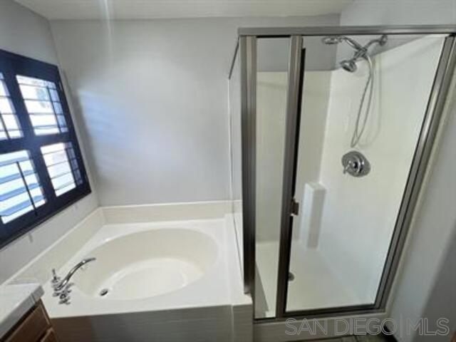 MLS #250040922SD image #11